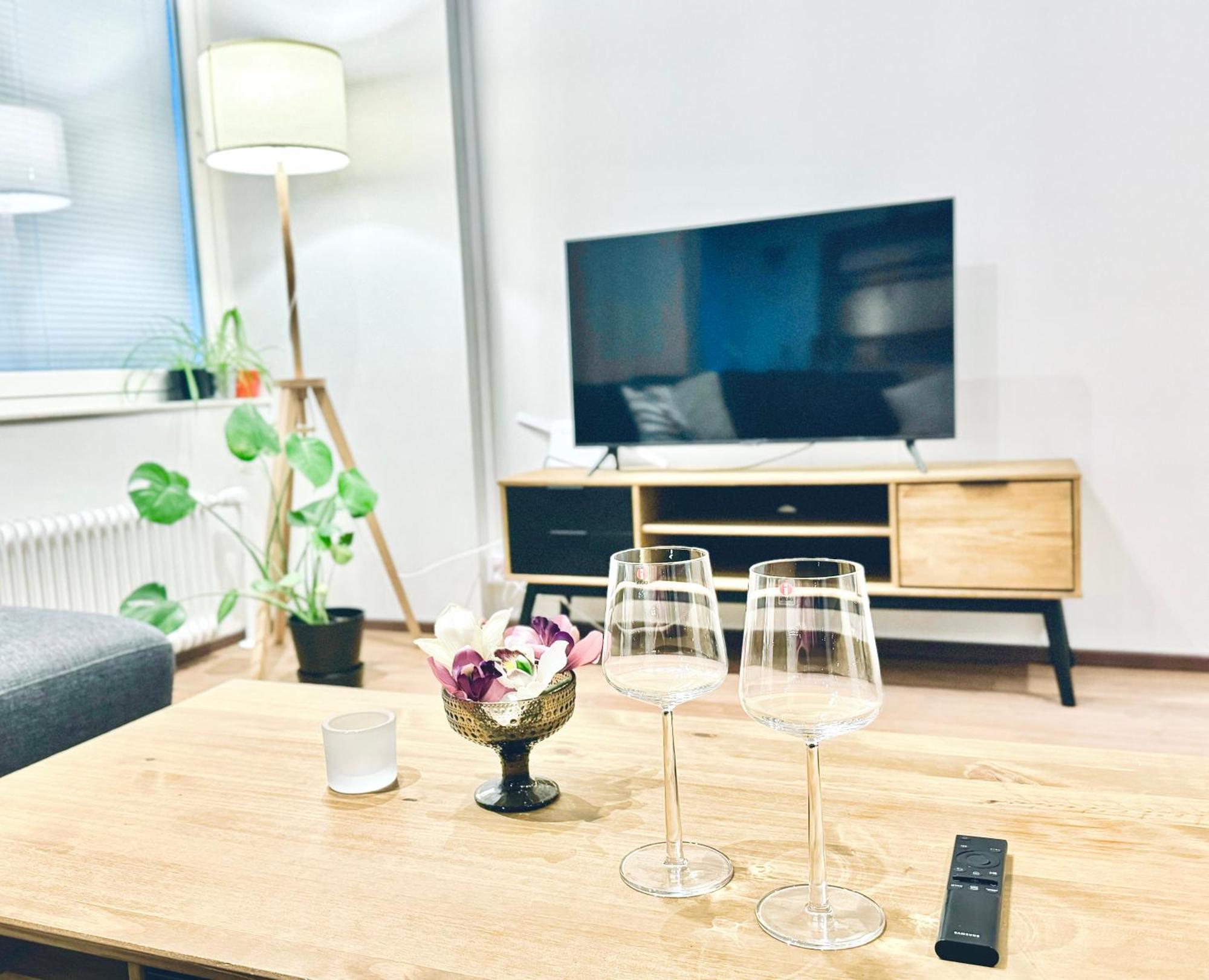 Апартаменты Turku Central Luxury Modern Cozy Flat 69M2 Экстерьер фото